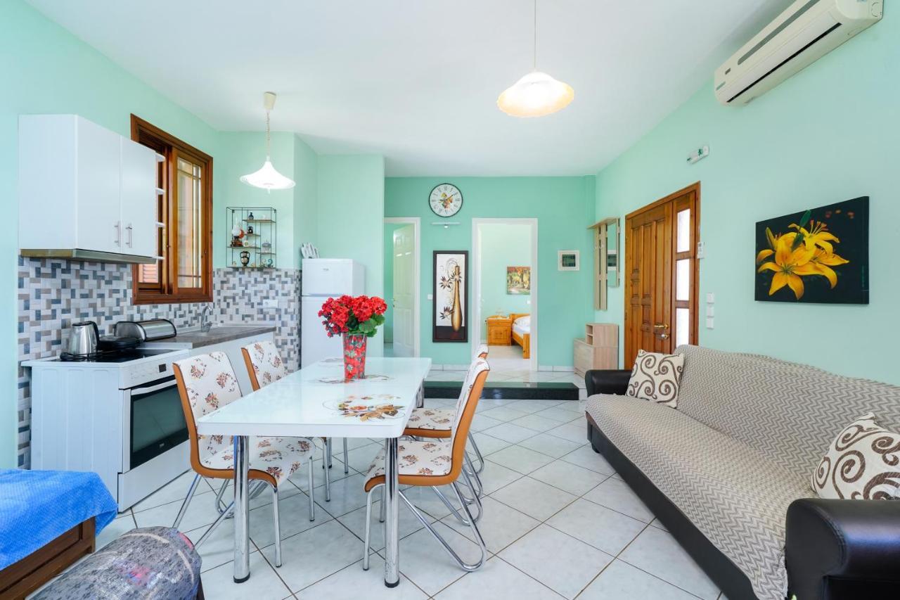 Villa Melina 2 กอยนิรา ภายนอก รูปภาพ