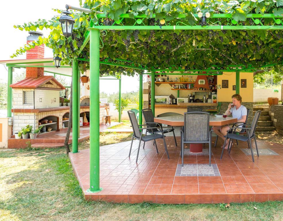 Villa Melina 2 กอยนิรา ภายนอก รูปภาพ